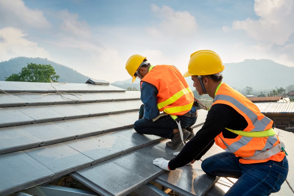 roof repair in Santa Clarita CA